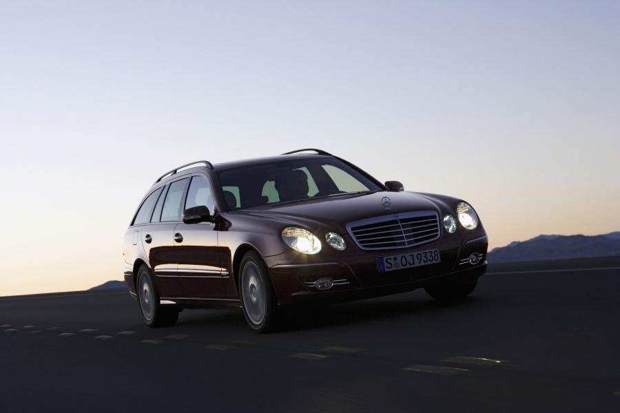  Mercedes-Benz E-Class Estate 2007 года  (фото 17 из 43)